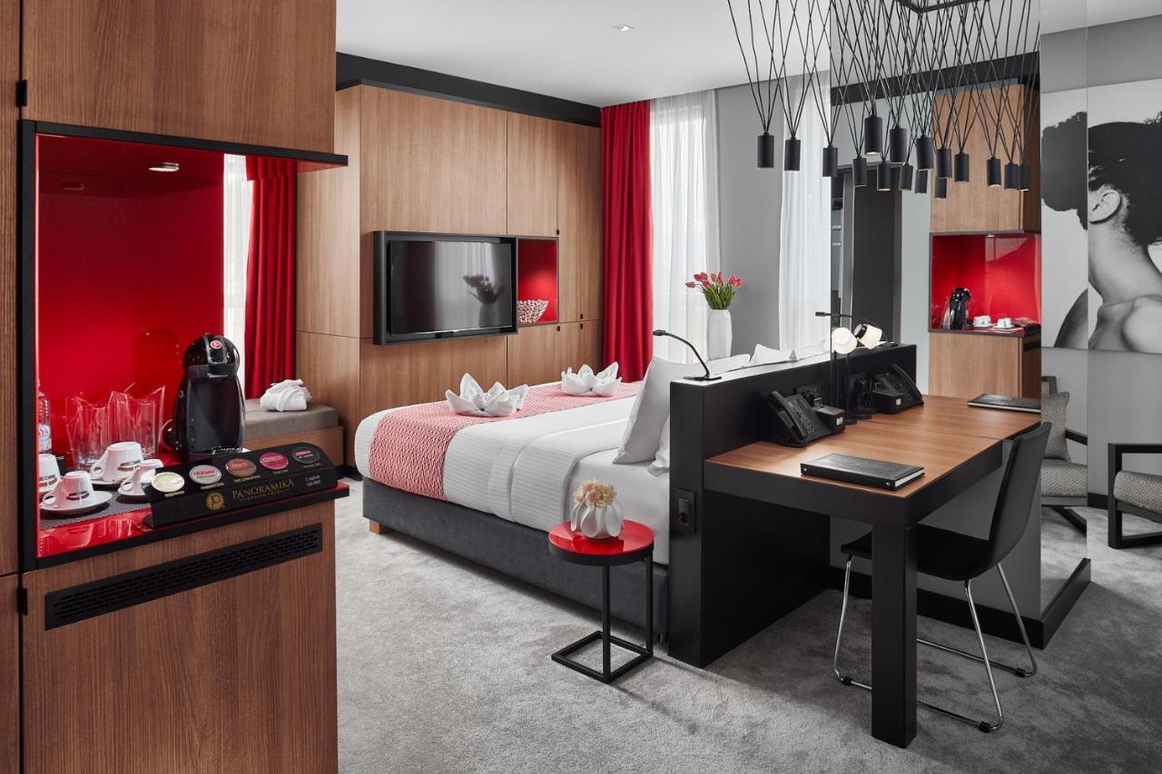 Deluxe Room City View