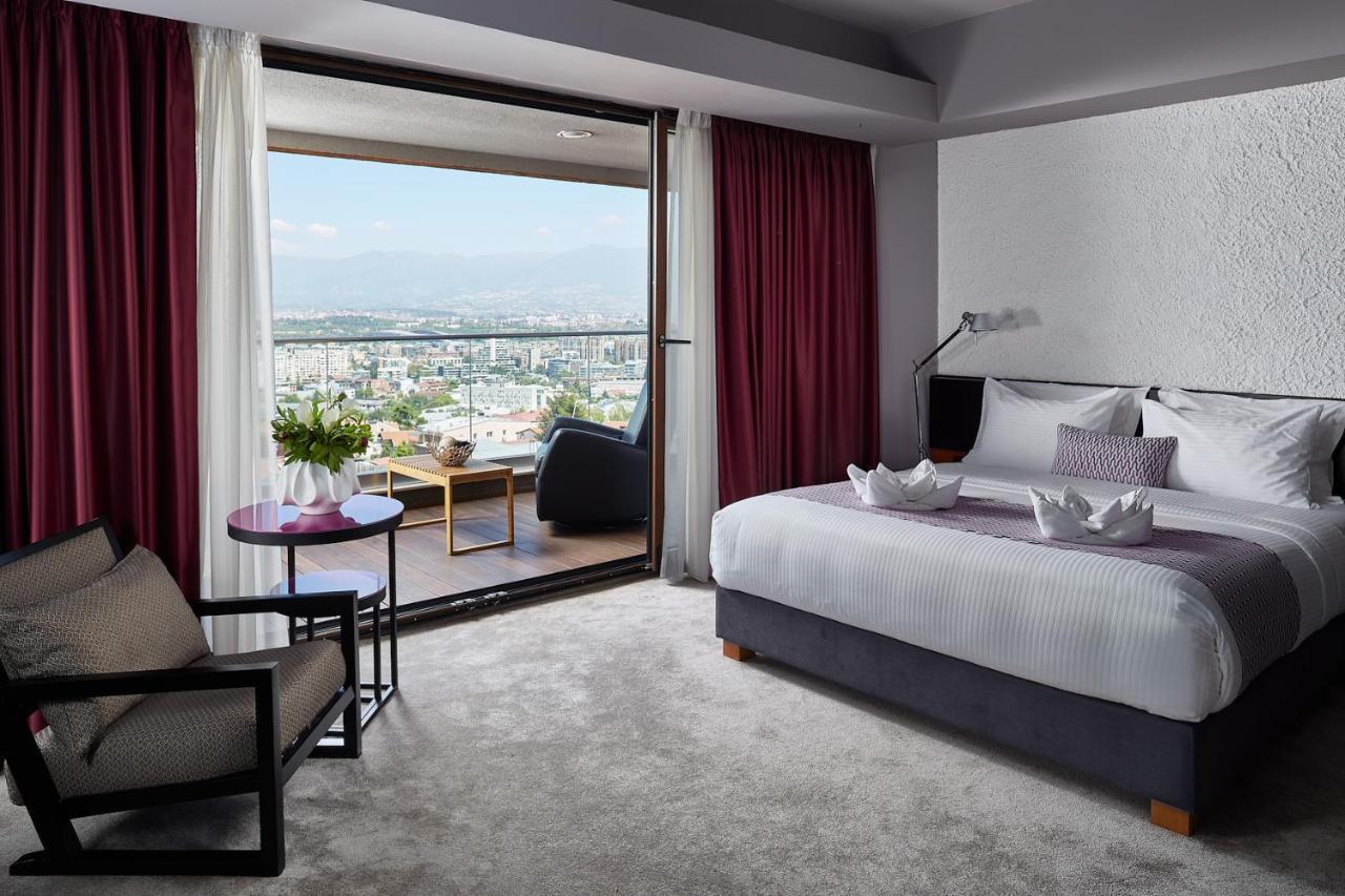Senior Suite City View