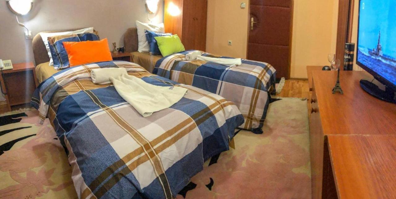 Double or Twin Room,1194255784:JPEG