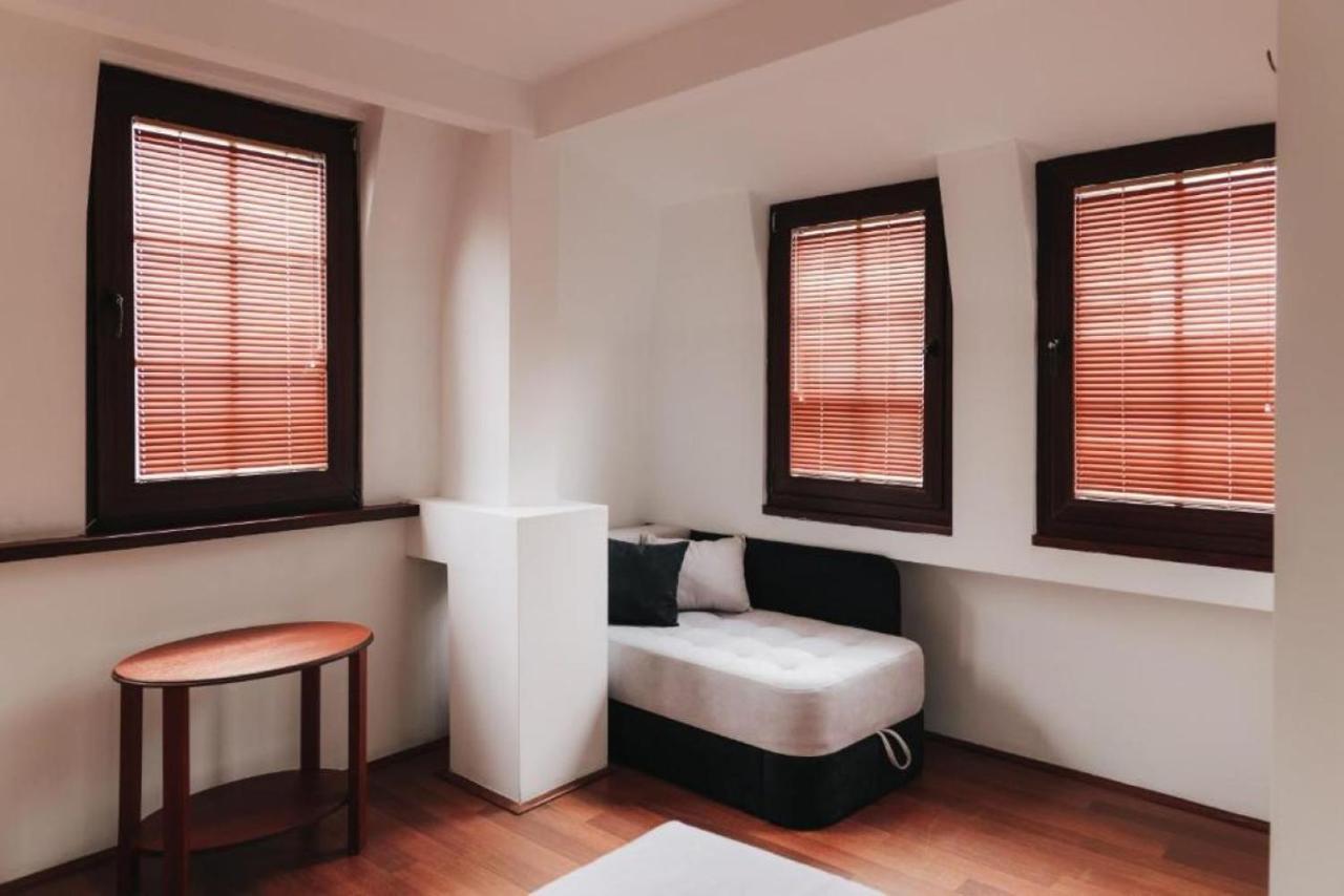 Deluxe Double Room Extra Bed