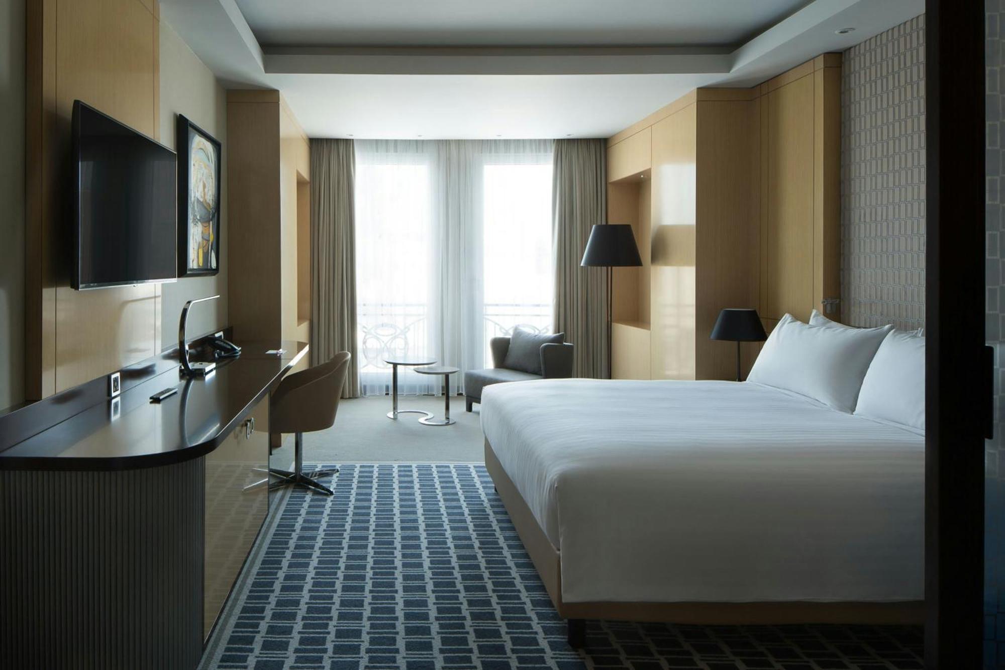 Deluxe Room Guest room 1 King