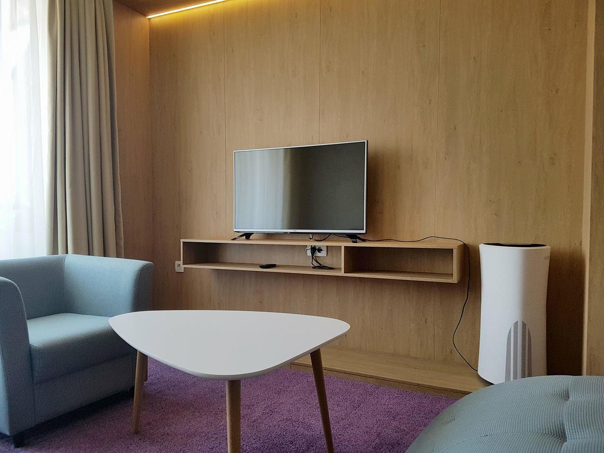 Junior Suite,1223609404:JPEG