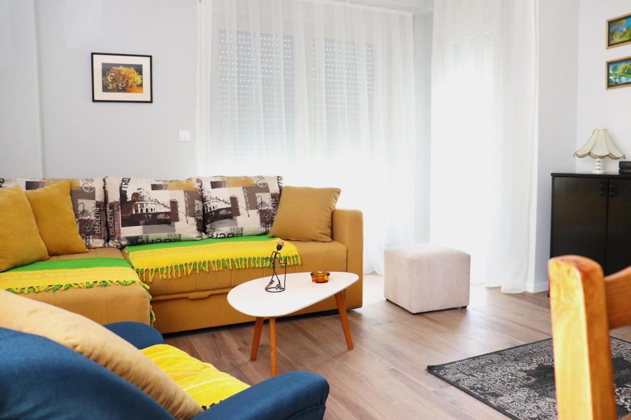 Apartment Terrace,948998611:JPEG