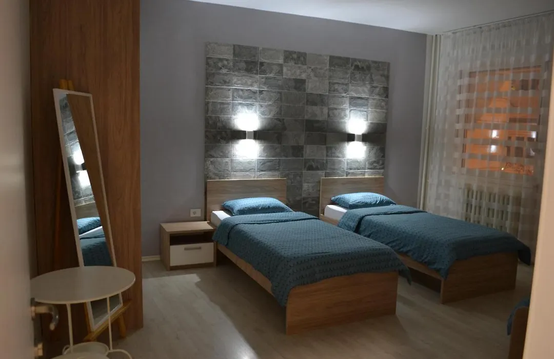 Lazarus Apartment-1