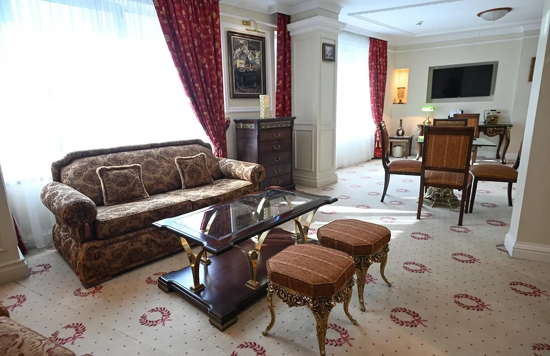 Stone Bridge Hotel-1