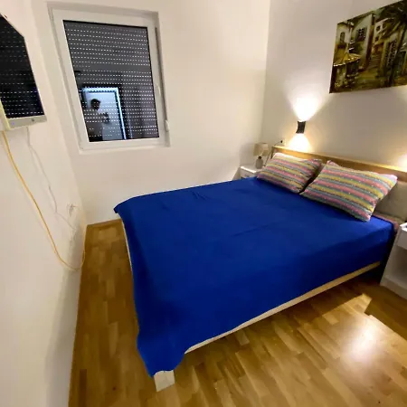 Skopje Brand New Apartment-2