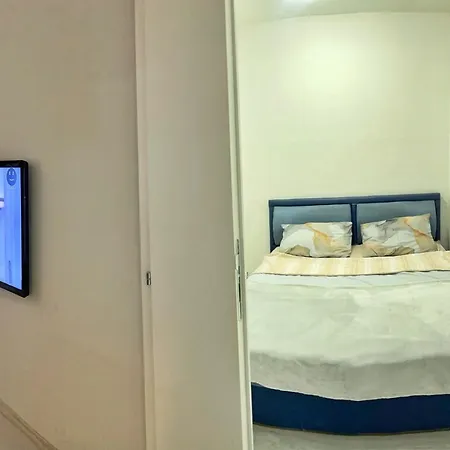 Cosy Apartment On An Amazing Location!-3