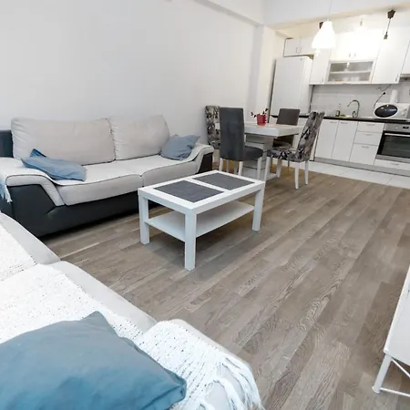 One Bedroom Apartment With Private Parking-2