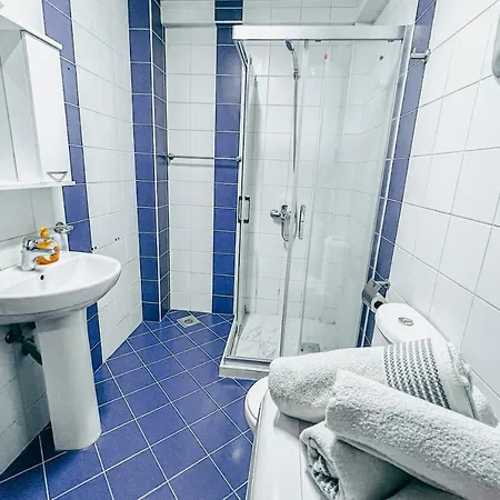 He-Ra Apartment 7-2