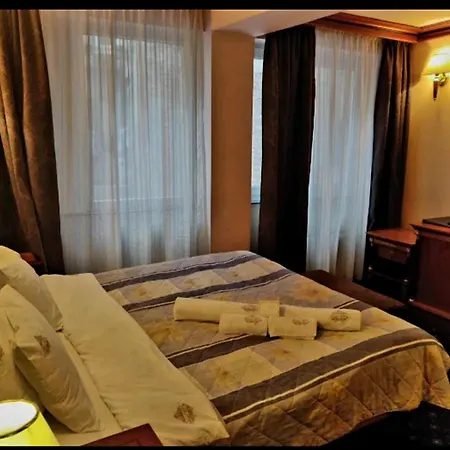Hotels Elsa-3