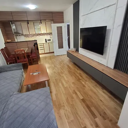 Cozy Skopje Retreat-2