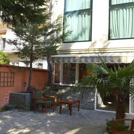 Modern Inn Boutique Hotel-2