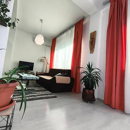 Kolev Apartments - Two Bedroom Cozy Central Apartment-2