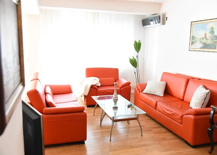 3 Bedroom Home With Parking Garage In The Heart Of Skopje